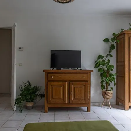 Superb House At Nation 아파트 파리